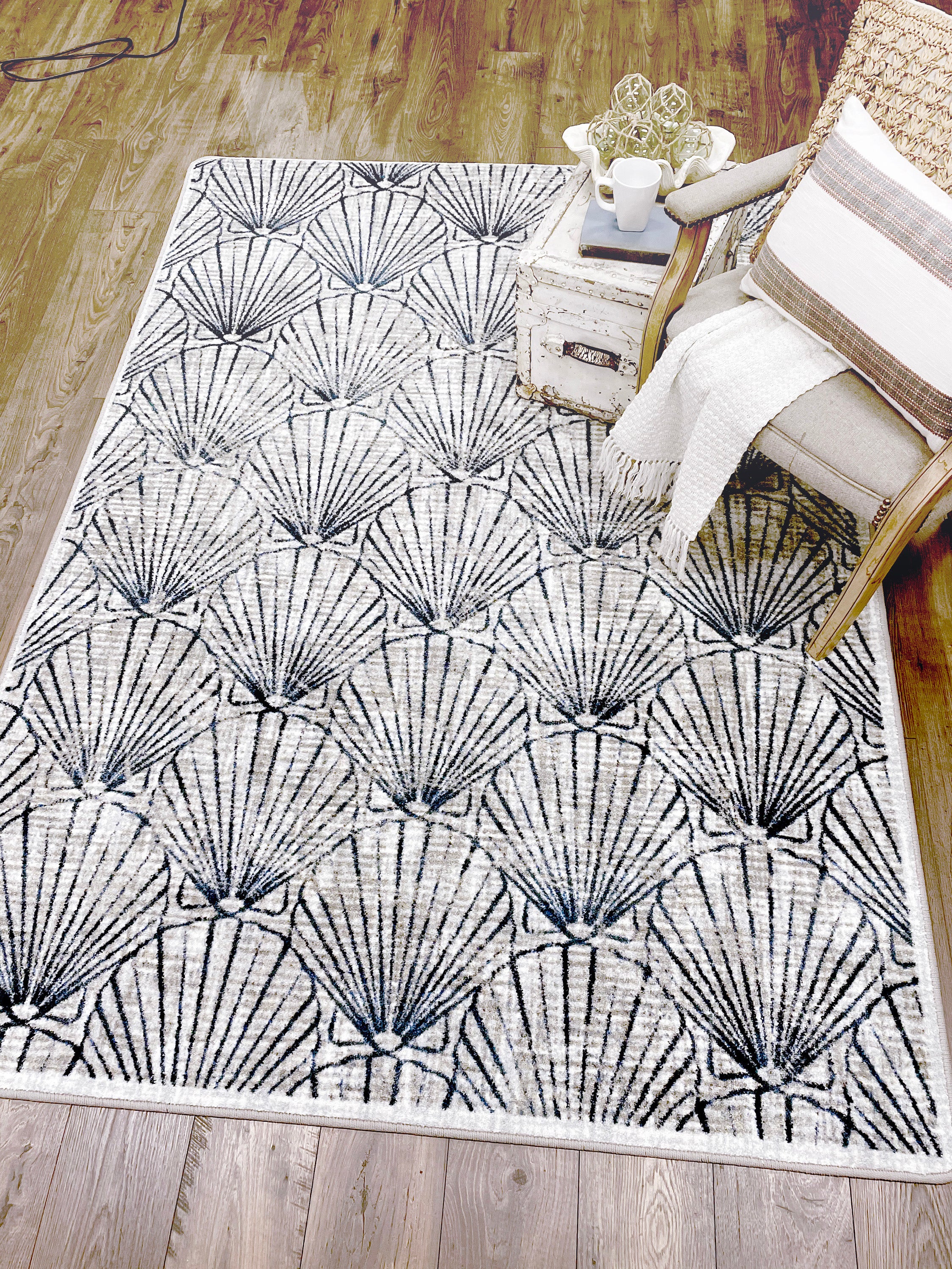 Deco Shells Natural American Dakota Rugs