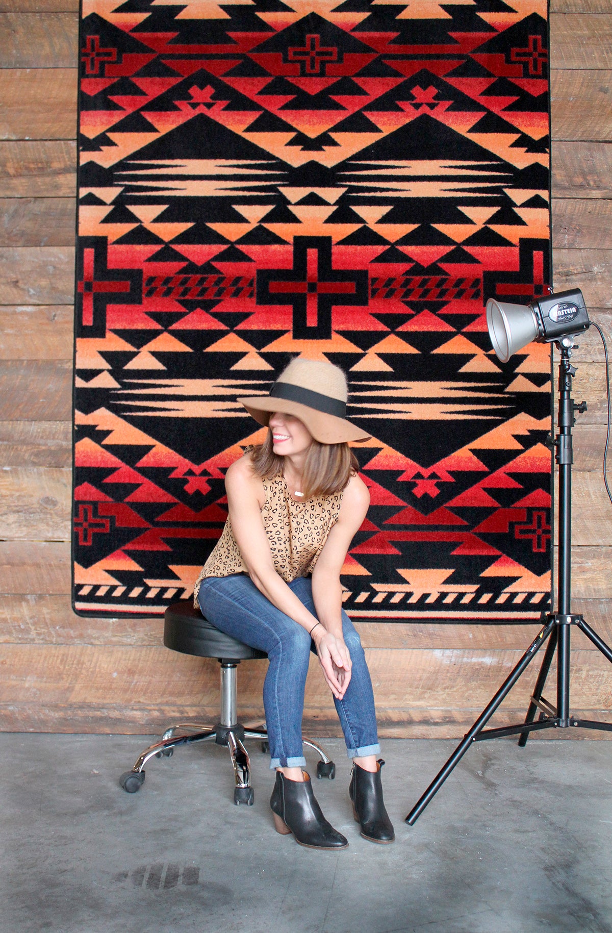 Rustic Cross - Burnt Red American Dakota Rugs