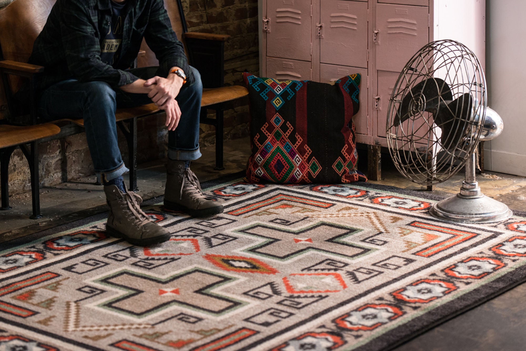 Saw Tooth - Raincloud American Dakota Rugs