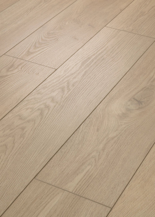 TITAN HD PLUS PLATINUM   Luxury Vinyl Plank by Shaw Shaw Resilient T&P